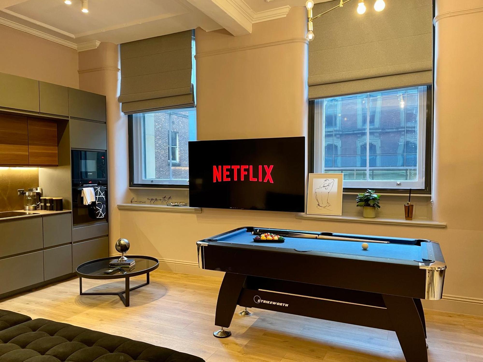 Stunning 2 Bed Apartment In Greater Manchester Exterior photo